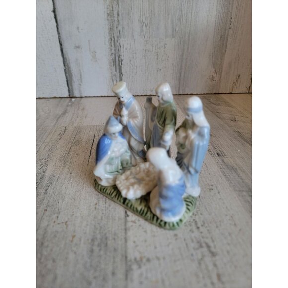 International Bazaar Nativity scene Vintage Jesus Mary Three kings - Picture 2 of 7